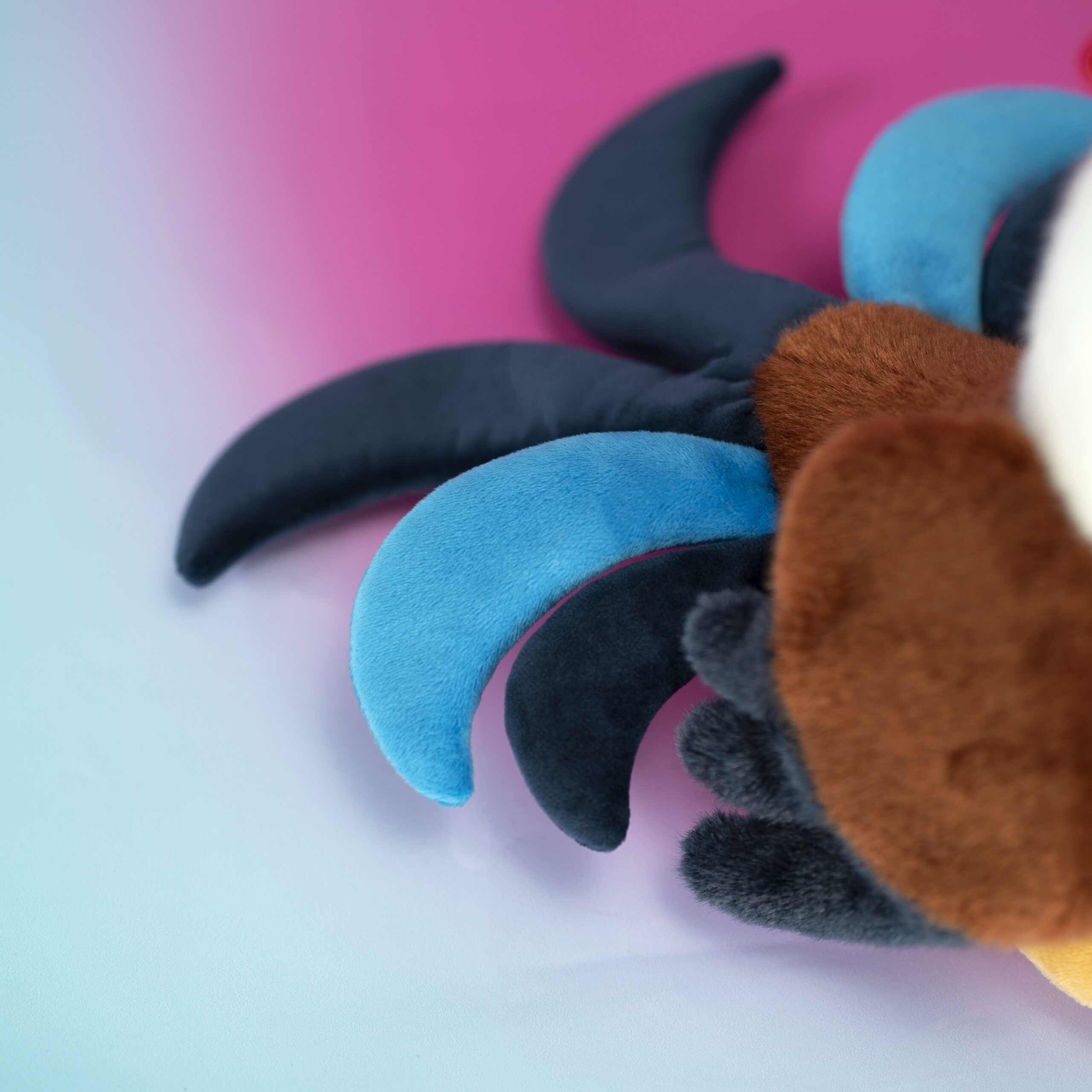 trudi-gallo-oscar-peluche-blu-rame-lavabile image 7