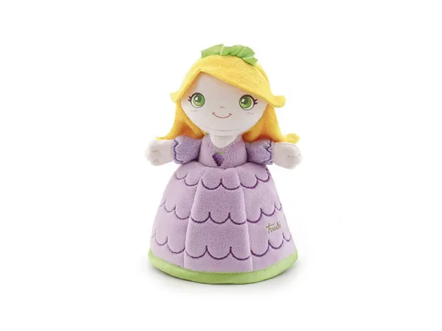 trudi-fruity-dolls-bambola-grapely-bambolina-frutto image 1